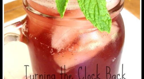 Homemade Soda: Grape, Pear and Honey natural soda #recipe