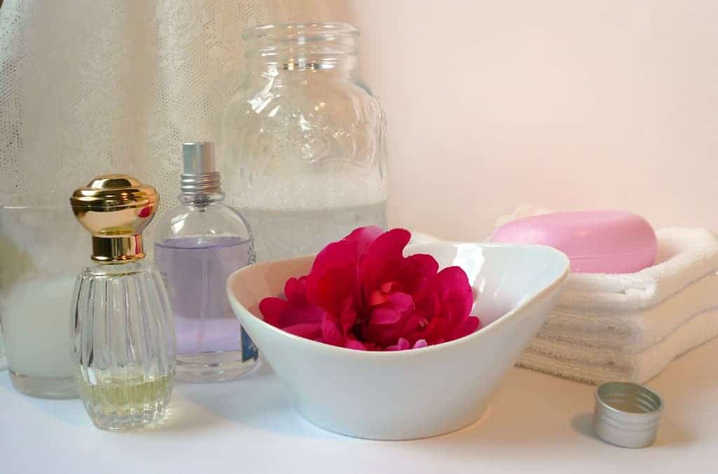 choosing natural beauty products