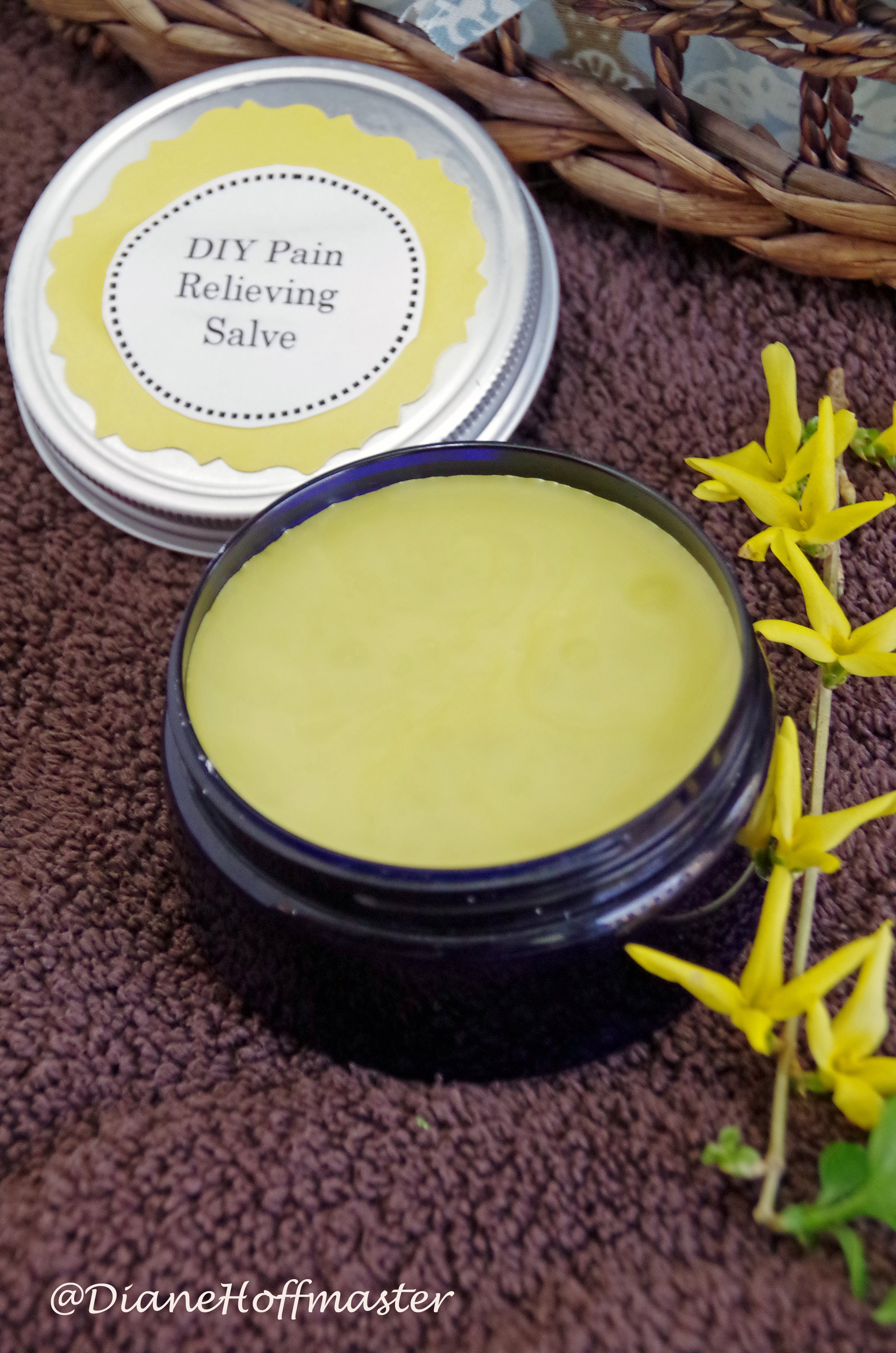 All Natural #DIY Pain Relieving Salve for Sore Muscles