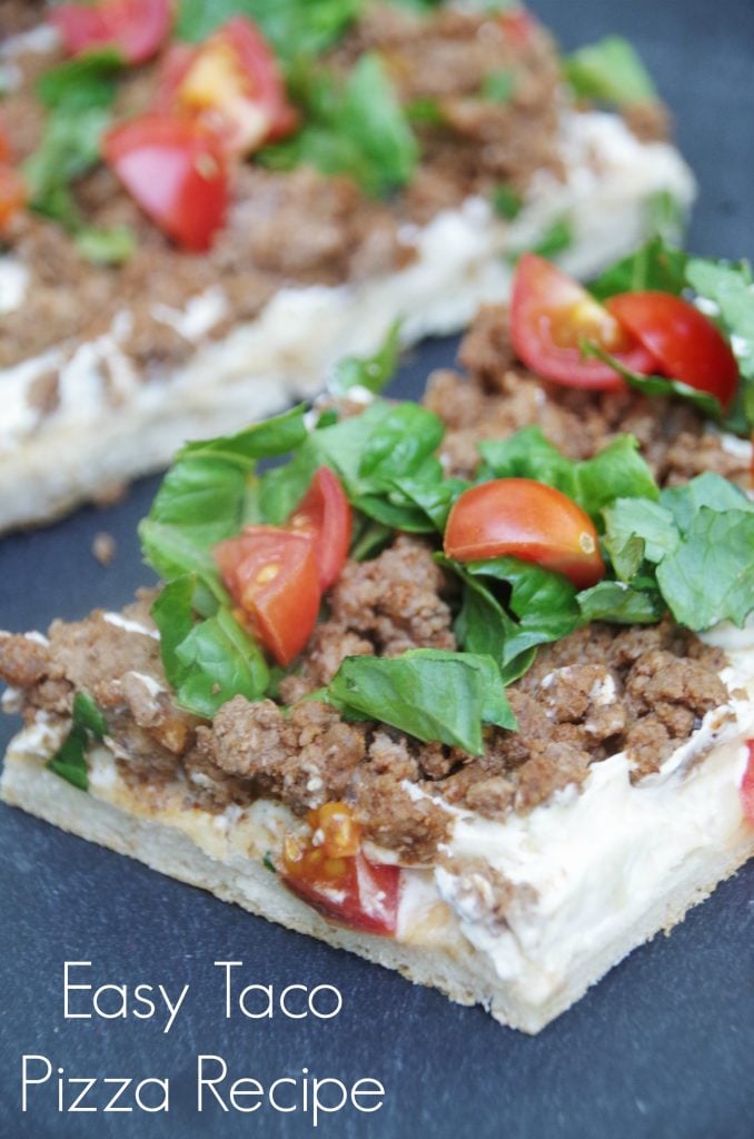 Looking for a quick weeknight meal that everyone will love? Try this easy taco pizza recipe!