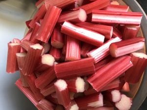 How to Freeze Rhubarb and 5 Easy Rhubarb Recipes