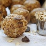 Healthy Peanut Butter Oatmeal Energy Bites