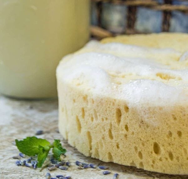 DIY Moisturizing Body Wash for Dry Skin Turning the Clock Back